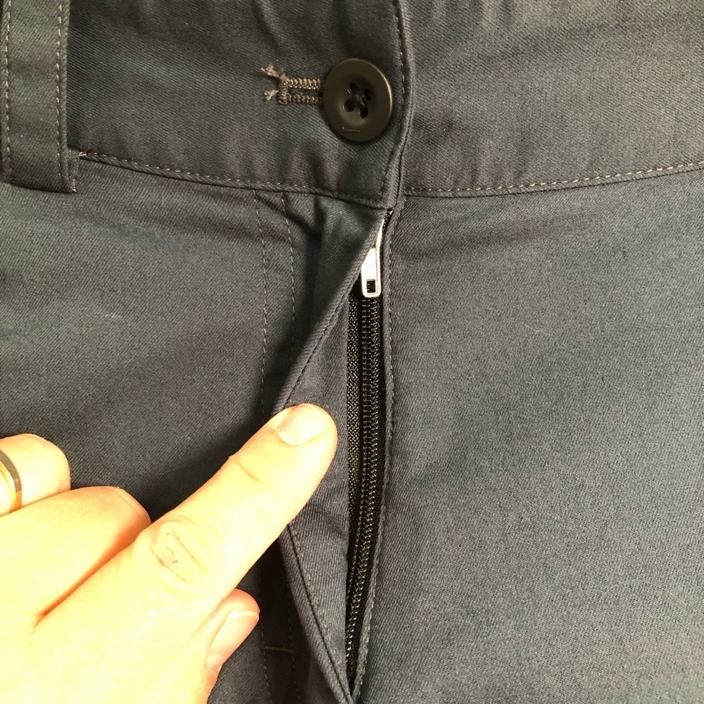 Nike Golf Tour Performance Navy Pants Sz 10 DriFit Athletic Stretchy Functional - Picture 3 of 12